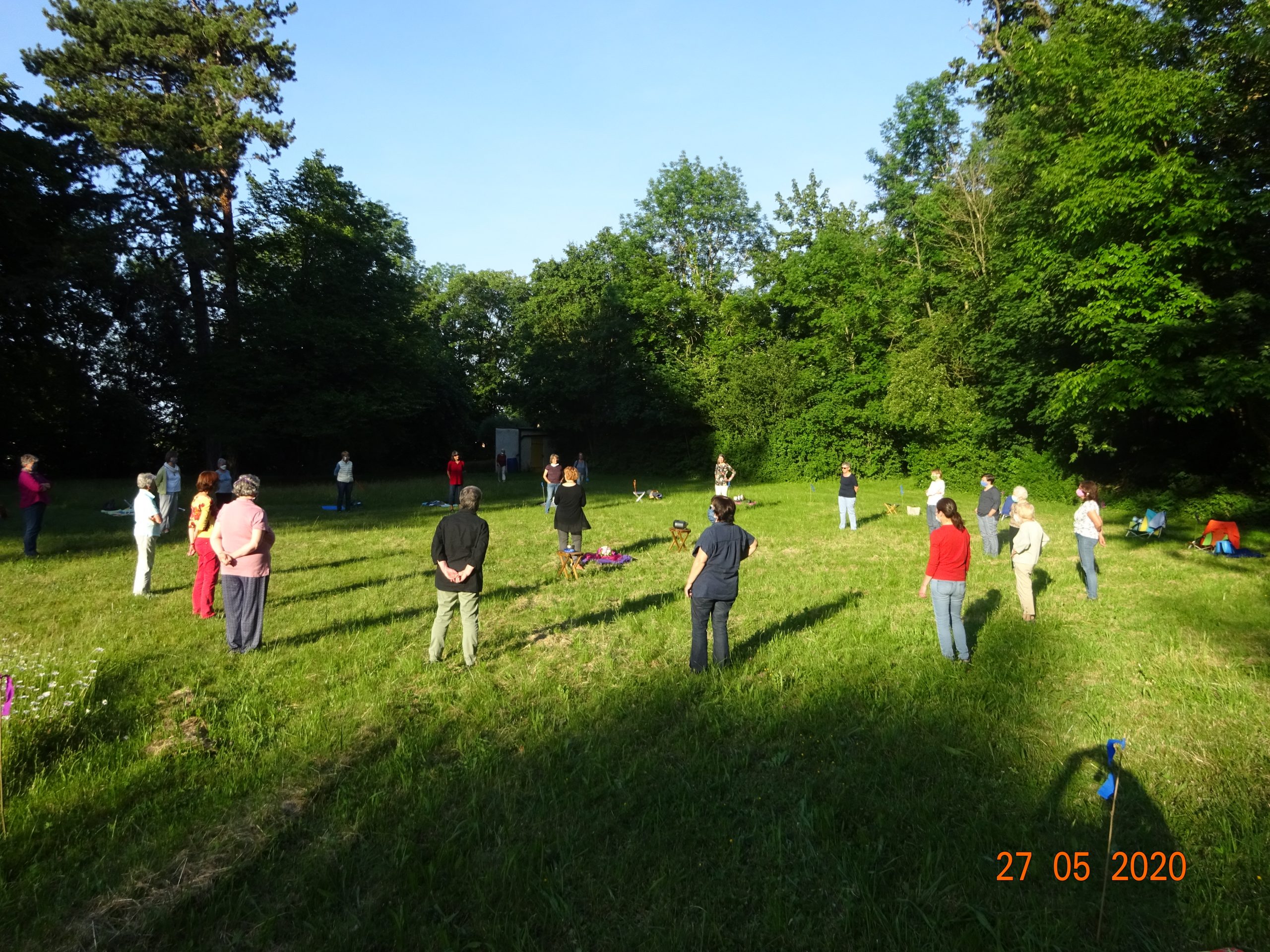 Meditativ-sommerliches Tanzen im Klosterpark Hoheneck